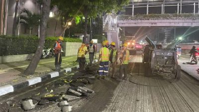 Warga Minta DBMSDA Serius Benahi Jalan Berlubang di Bekasi Utara