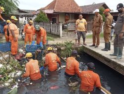 Kali Kapuk Dinormalisasi, Pemkot Bekasi Angkut Sampah 50 Meter