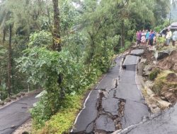 2 Dusun Terisolasi Usai Jalan Desa Panusupan Purbalingga Kena Longsor